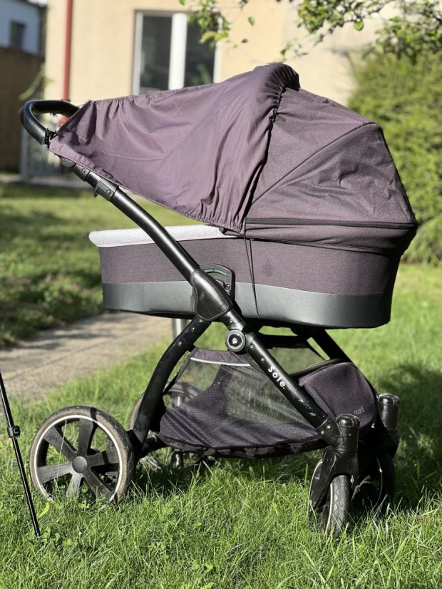 Sluneční clona na kočárek světle modrá