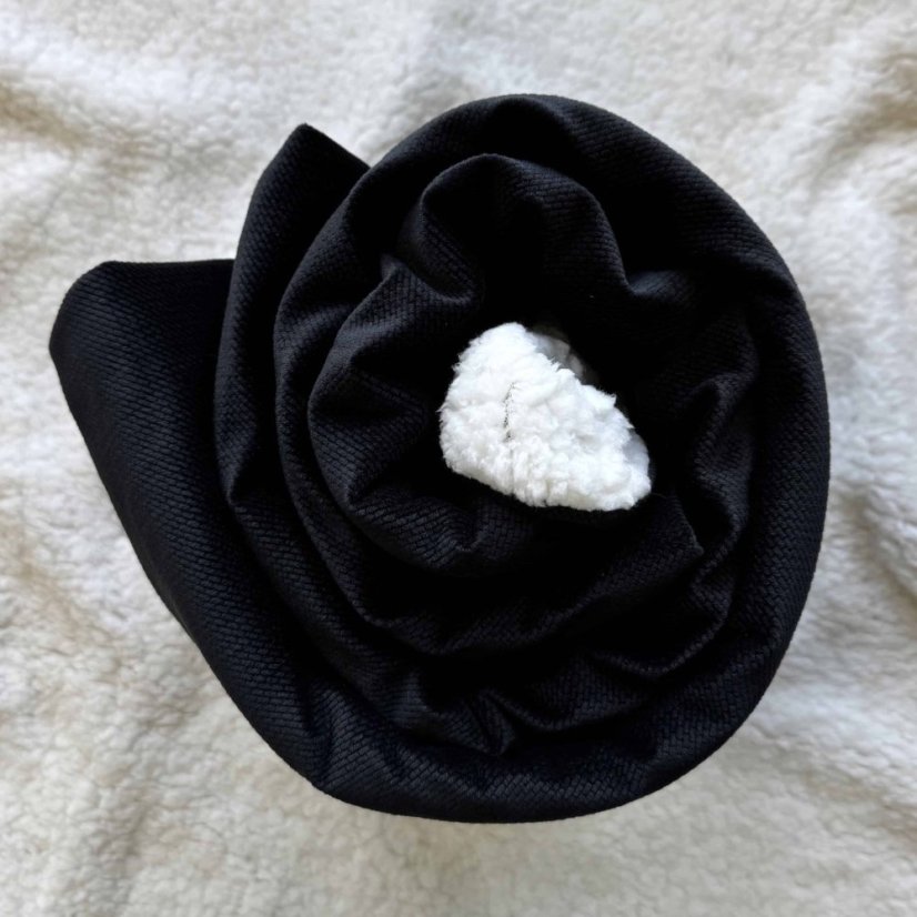 Olulu Beránková dečka velvet černá