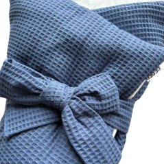 Olulu Zavinovačka královsky modrá vafle s bílou Olulu Zavinovačka královsky modrá vafle s bílou