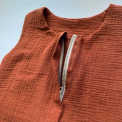 Olulu Lehký mušelínový spací pytel cihlová