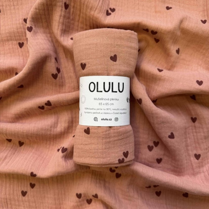 Olulu Mušelínová plenka růžová s červenými srdíčky