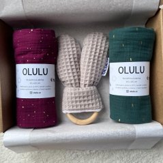 Medium set vínová se zlatými tečkami, tmavě zelená se zlatými proužky a béžové kousátko