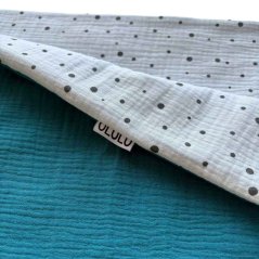 Olulu Mušelínová zateplená dečka bílá s černými puntíky + petrolejová