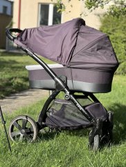 Sluneční clona na kočárek tmavě šedá