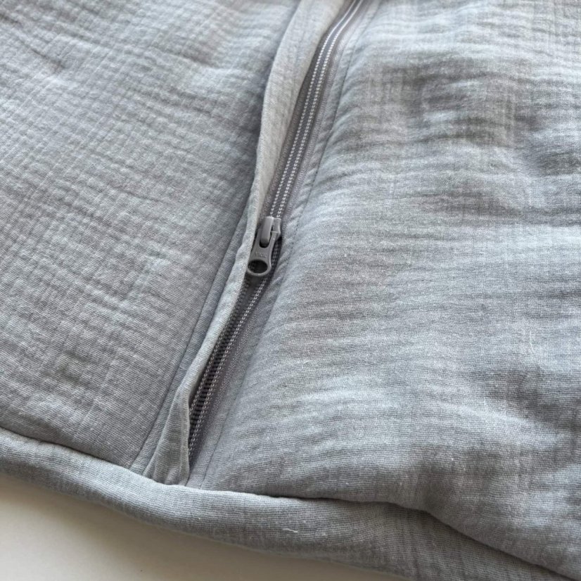 Olulu Zateplený mušelínový spací pytel světle šedá