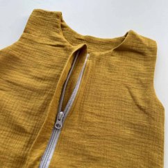 Olulu Lehký mušelínový spací pytel okrová