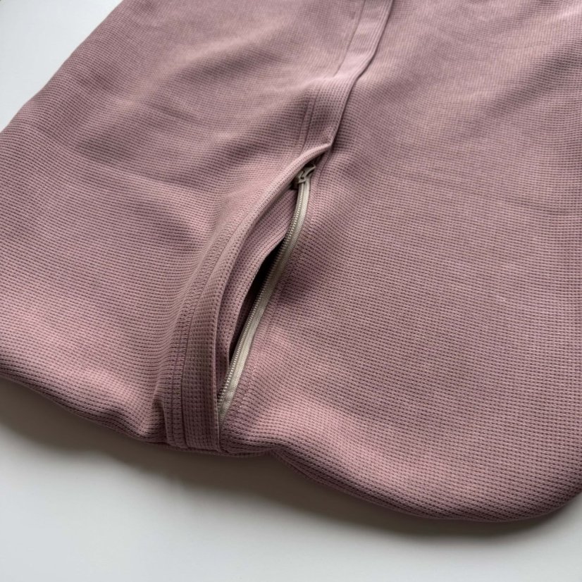 Olulu Lehký spací pytel pudrová mini vafle