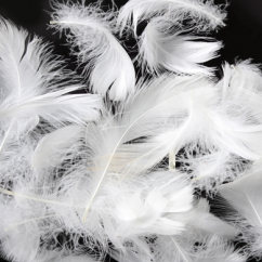 Péřová zavinovačka 80x80 výplň