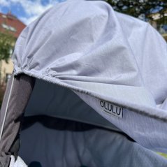 Sluneční clona na kočárek světle šedá
