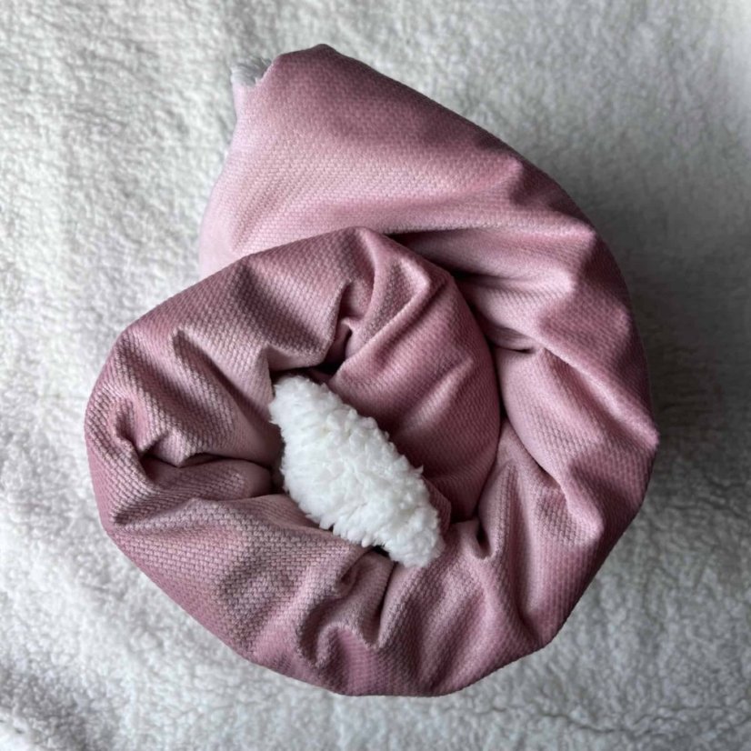 Olulu Beránková dečka velvet světle růžová